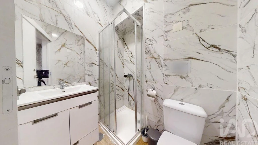 Apartamento T7 para Venda em Paranhos Foto 13