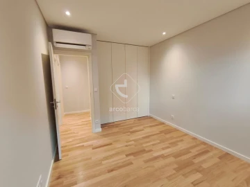 Apartamento T3 para Venda em Aldoar, Foz do Douro e Nevogilde