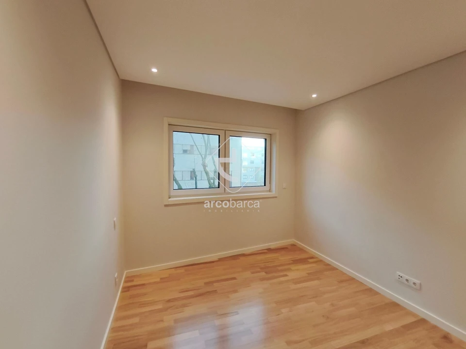 Apartamento T3 para Venda em Aldoar, Foz do Douro e Nevogilde Foto 22