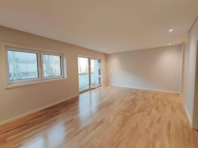 Apartamento T3 para Venda em Aldoar, Foz do Douro e Nevogilde Foto 6