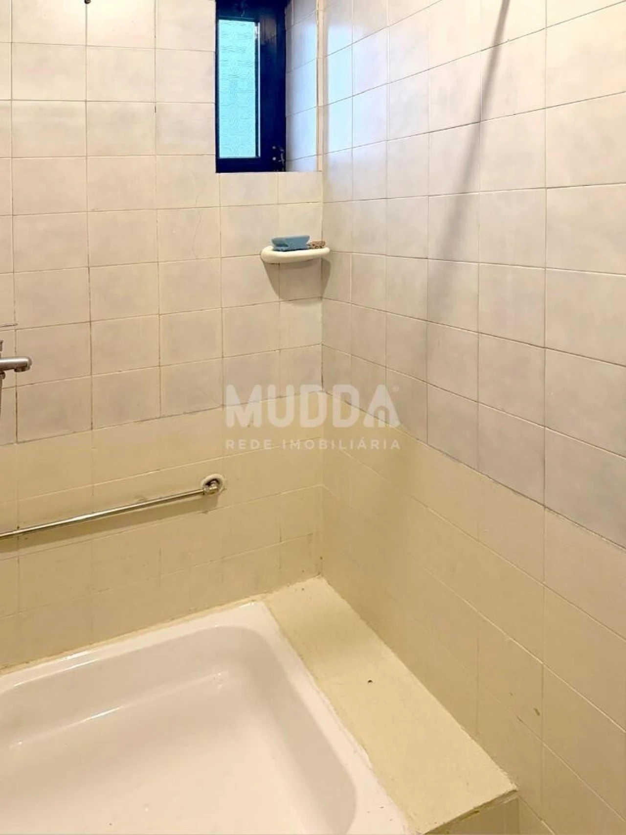 Apartamento T2 para Venda em Arrifana Foto 1