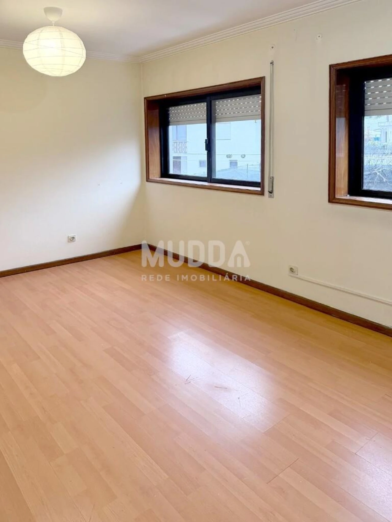 Apartamento T2 para Venda em Arrifana Foto 8