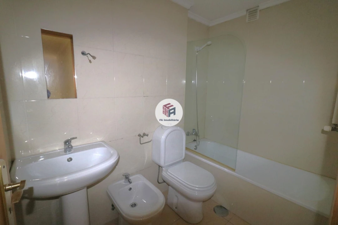 Apartamento T3 para Venda em São Mamede de Infesta e Senhora da Hora Foto 6