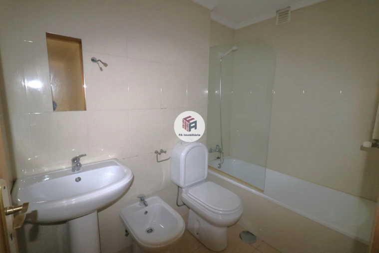 Apartamento T3 para Venda em São Mamede de Infesta e Senhora da Hora Foto 6