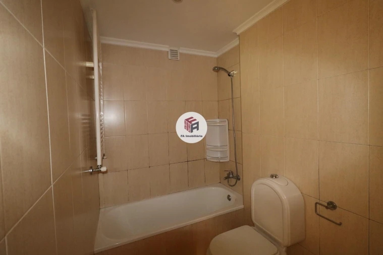 Apartamento T3 para Venda em São Mamede de Infesta e Senhora da Hora Foto 19