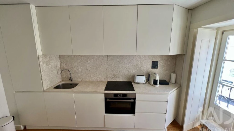 Apartamento T2 para Arrendamento em Santa Maria Maior Foto 21