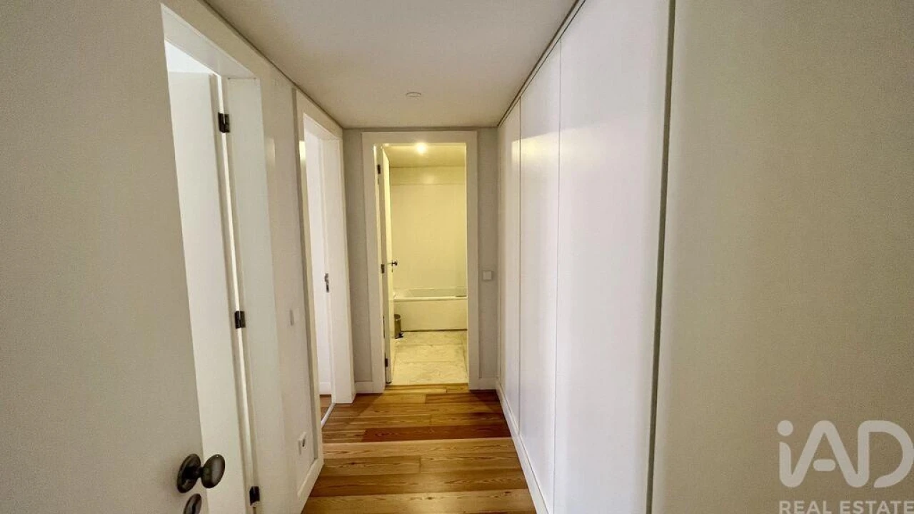 Apartamento T2 para Arrendamento em Santa Maria Maior Foto 22