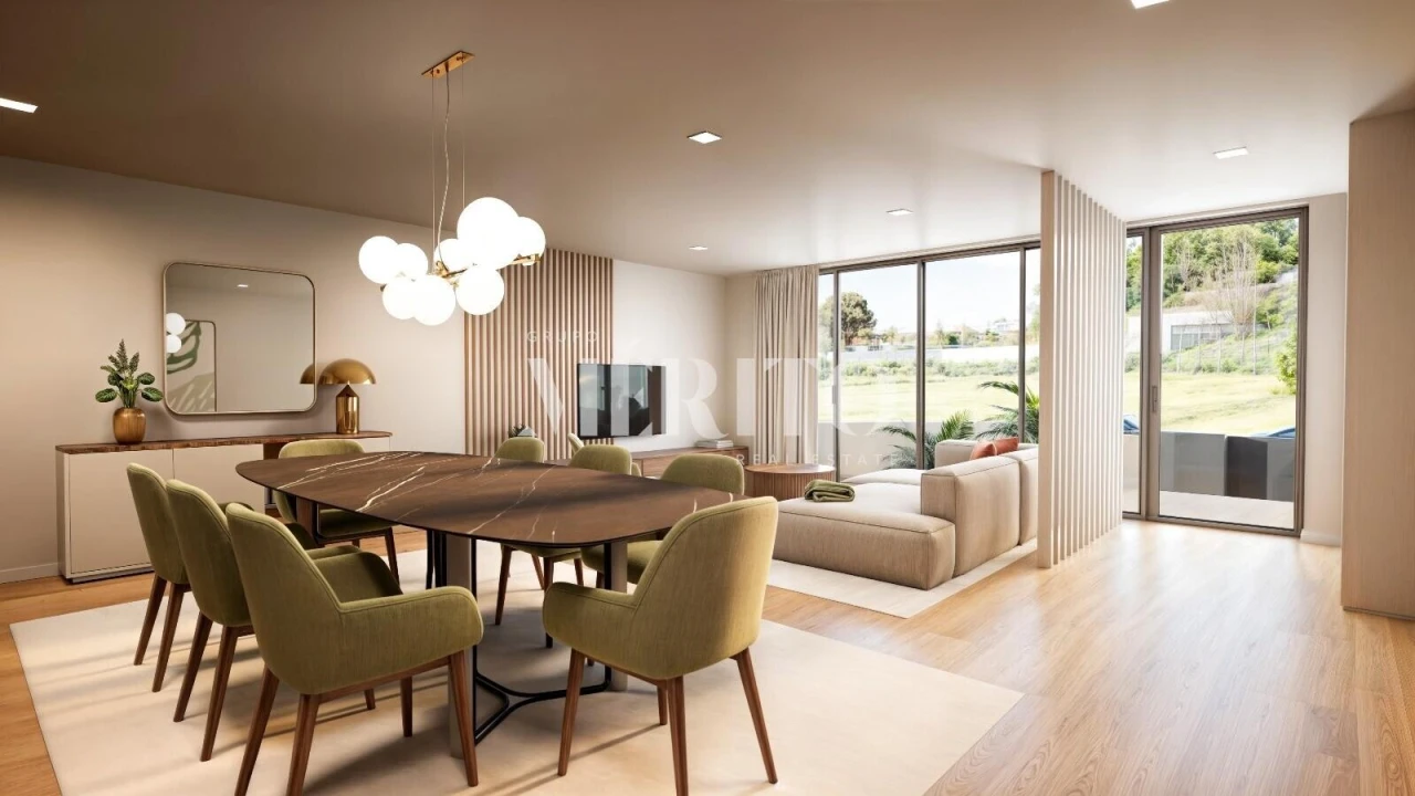 Moradia T3 para Venda em Urgezes Foto 2