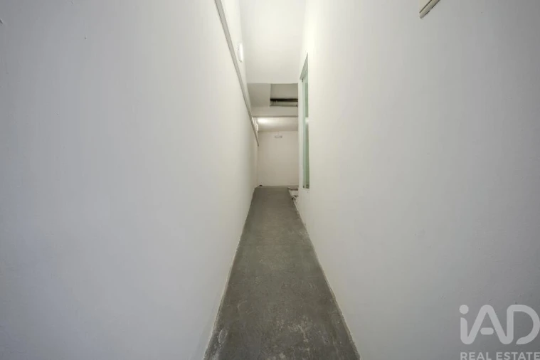 Loja para Venda em Campo de Ourique Foto 9