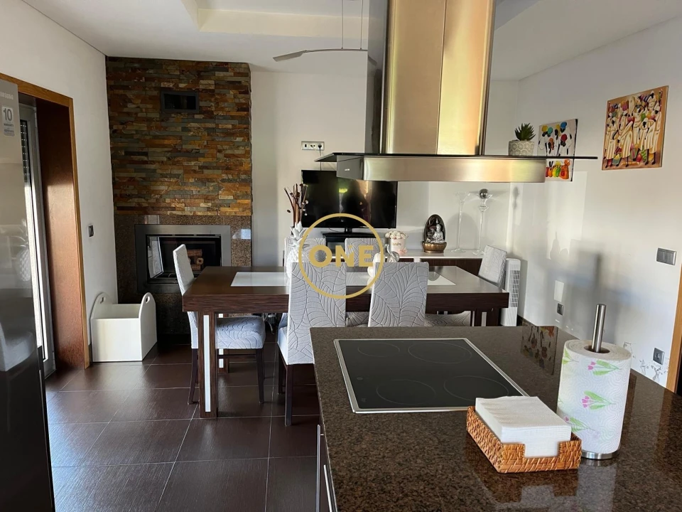 Moradia T3 para Venda em Paredes Foto 12