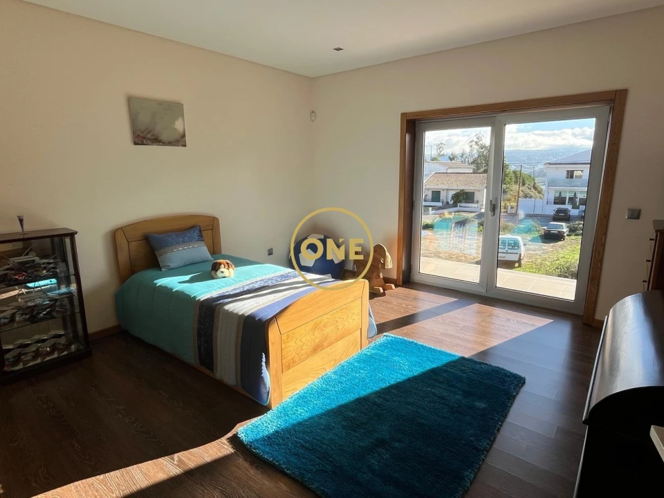 Moradia T3 para Venda em Paredes Foto 17