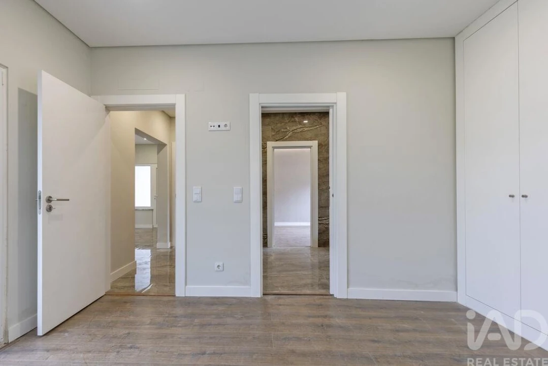 Moradia T5 para Venda em Azeitão (São Lourenço e São Simão) Foto 11