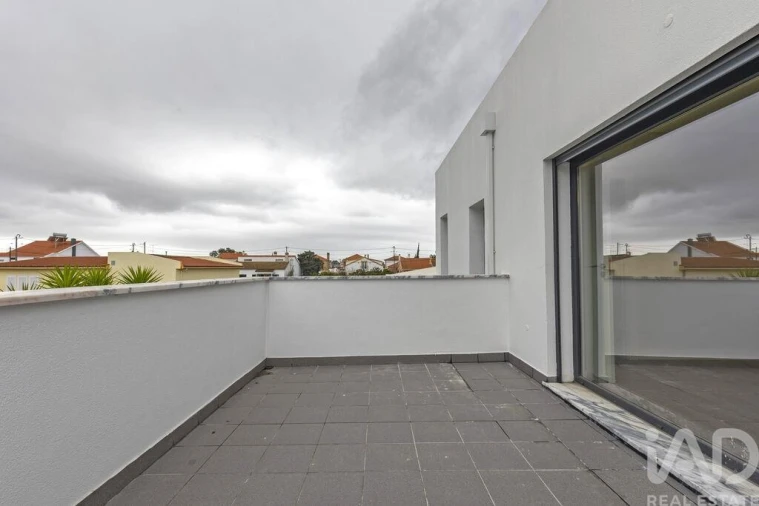 Moradia T5 para Venda em Azeitão (São Lourenço e São Simão) Foto 24