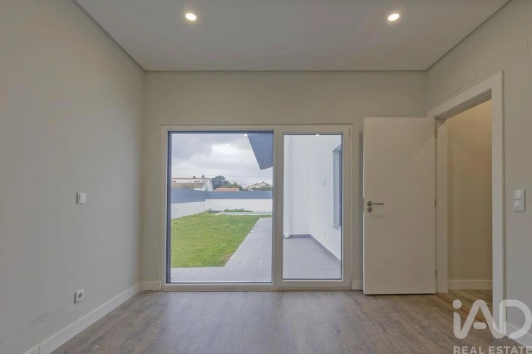 Moradia T5 para Venda em Azeitão (São Lourenço e São Simão) Foto 14