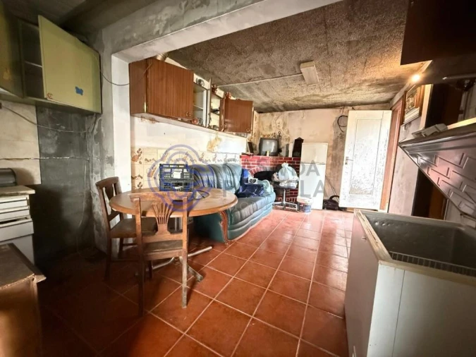 Moradia T3 para Venda em Rossas Foto 3