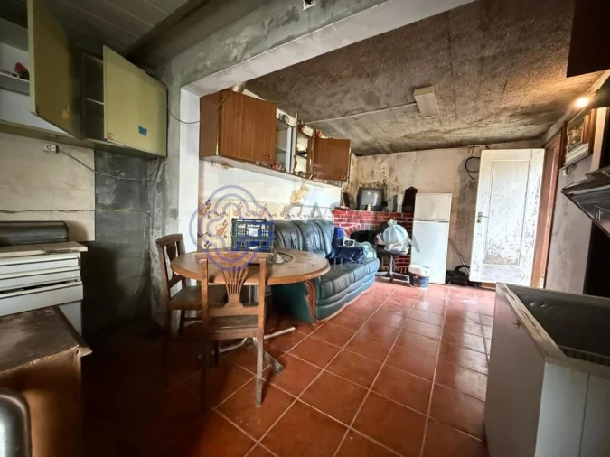 Moradia T3 para Venda em Rossas Foto 11