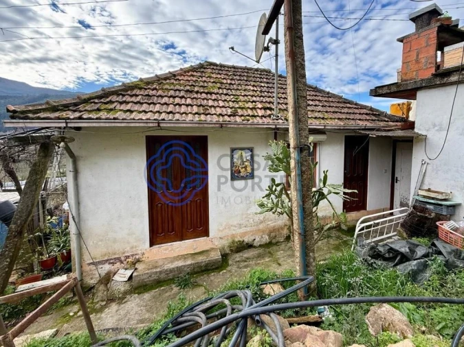 Moradia T3 para Venda em Rossas