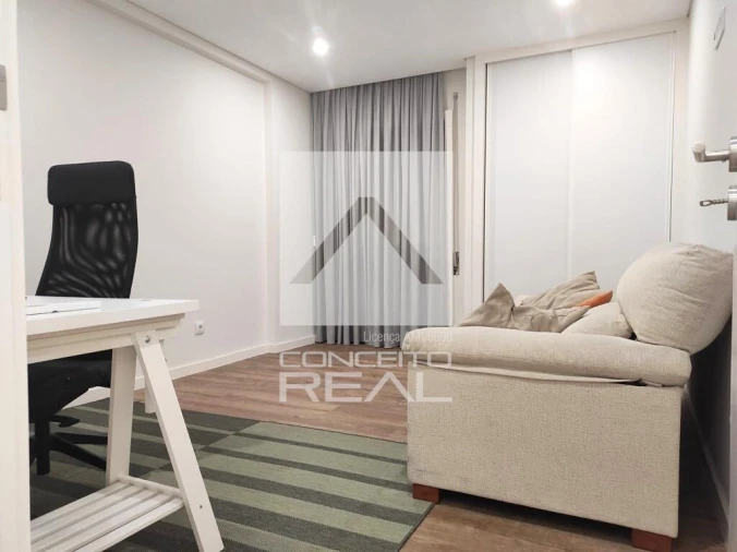 Apartamento T2 para Venda em Ermesinde Foto 3