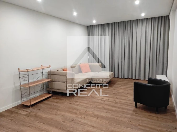 Apartamento T2 para Venda em Ermesinde Foto 2
