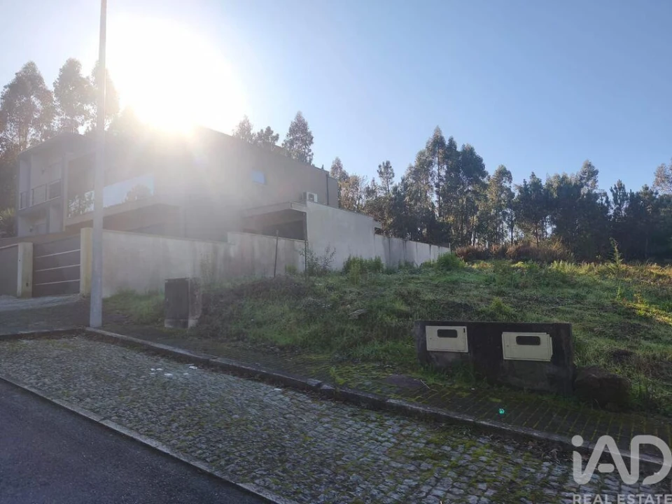 Terreno para Venda em Forjães Foto 4