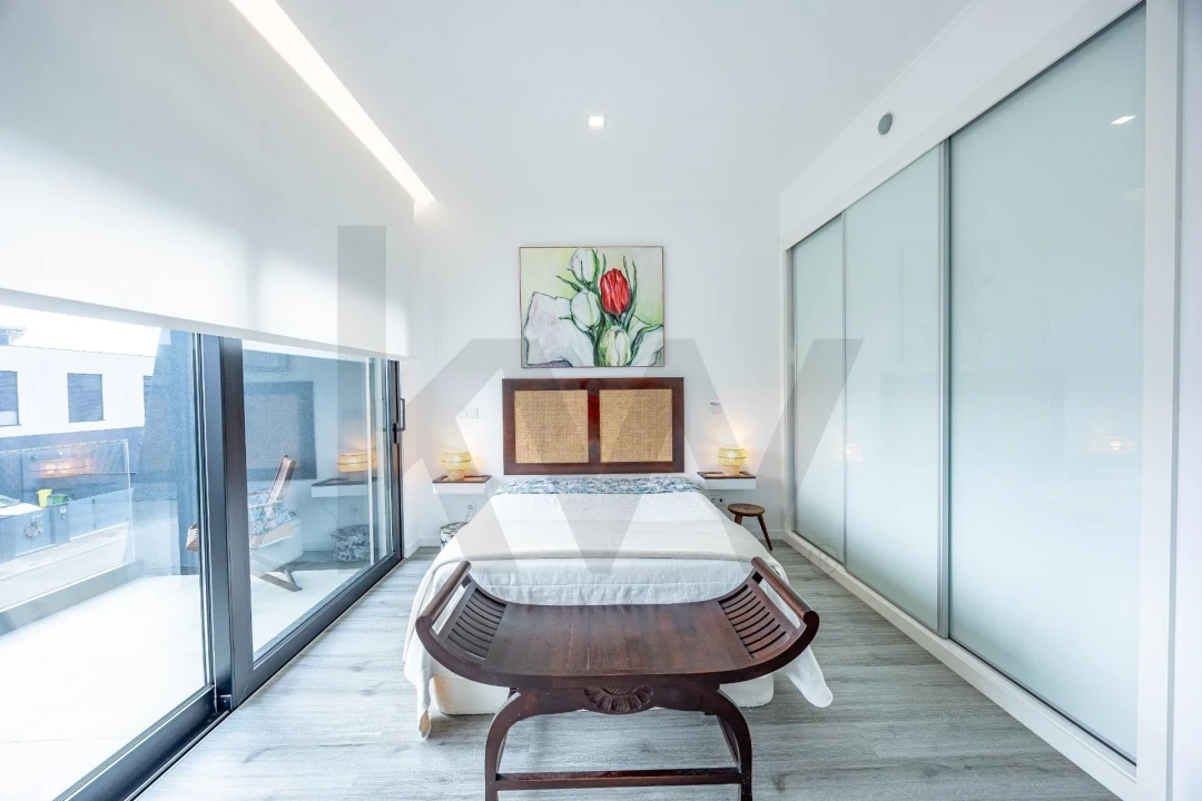 Moradia T3 para Venda em Caniço Foto 20