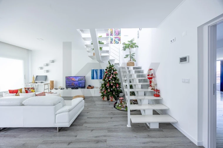 Moradia T3 para Venda em Caniço Foto 5