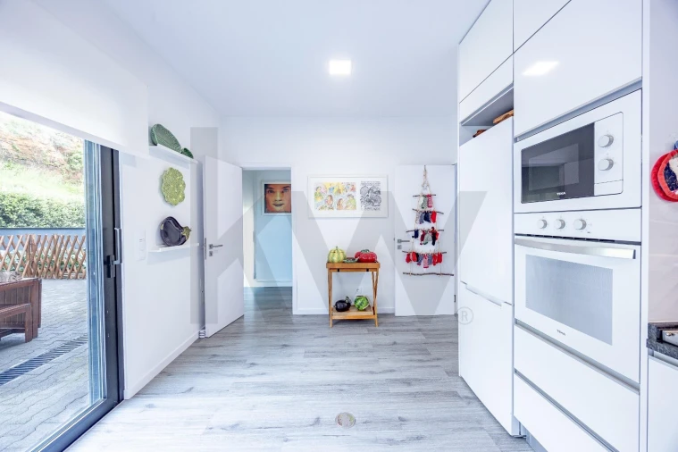 Moradia T3 para Venda em Caniço Foto 16