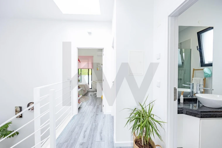 Moradia T3 para Venda em Caniço Foto 11