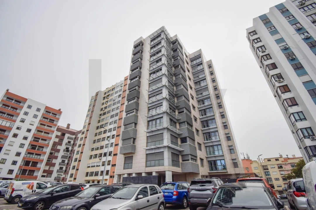 Apartamento T2 para Arrendamento em Águas Livres Foto 33