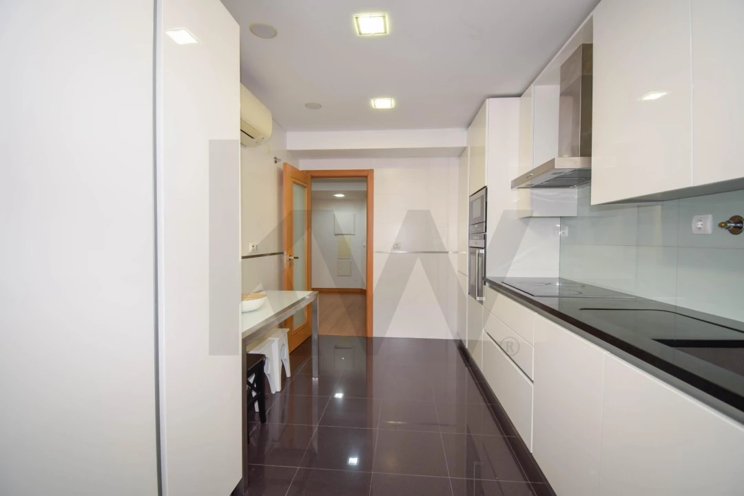 Apartamento T2 para Arrendamento em Águas Livres Foto 26