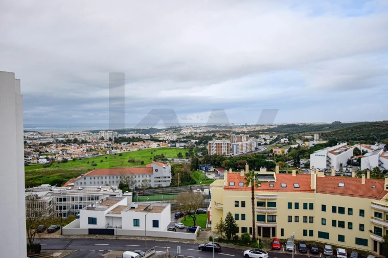Apartamento T2 para Arrendamento em Águas Livres Foto 9