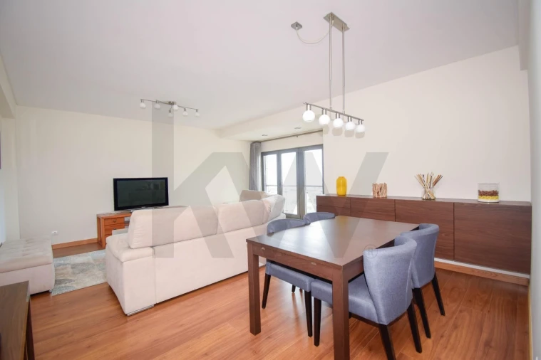 Apartamento T2 para Arrendamento em Águas Livres Foto 2