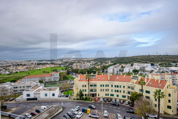 Apartamento T2 para Arrendamento em Águas Livres Foto 8