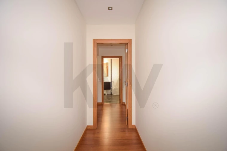 Apartamento T2 para Arrendamento em Águas Livres Foto 17