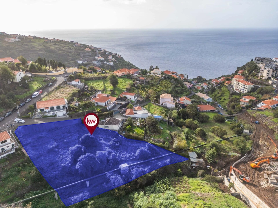 Terreno para Venda em Arco da Calheta Foto 16