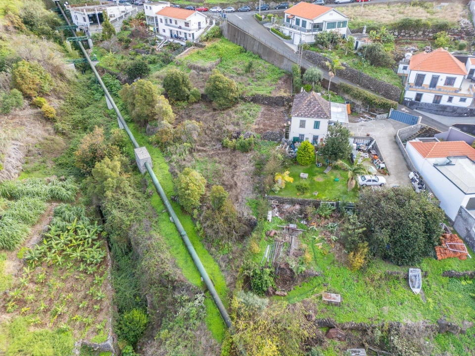 Terreno para Venda em Arco da Calheta Foto 4