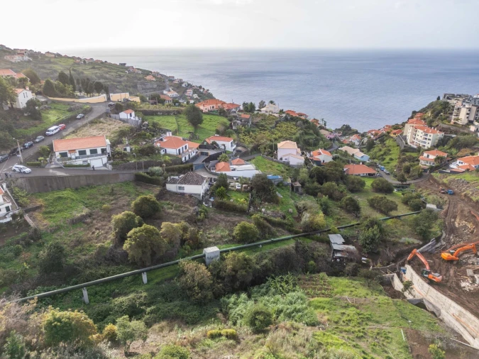 Terreno para Venda em Arco da Calheta Foto 13