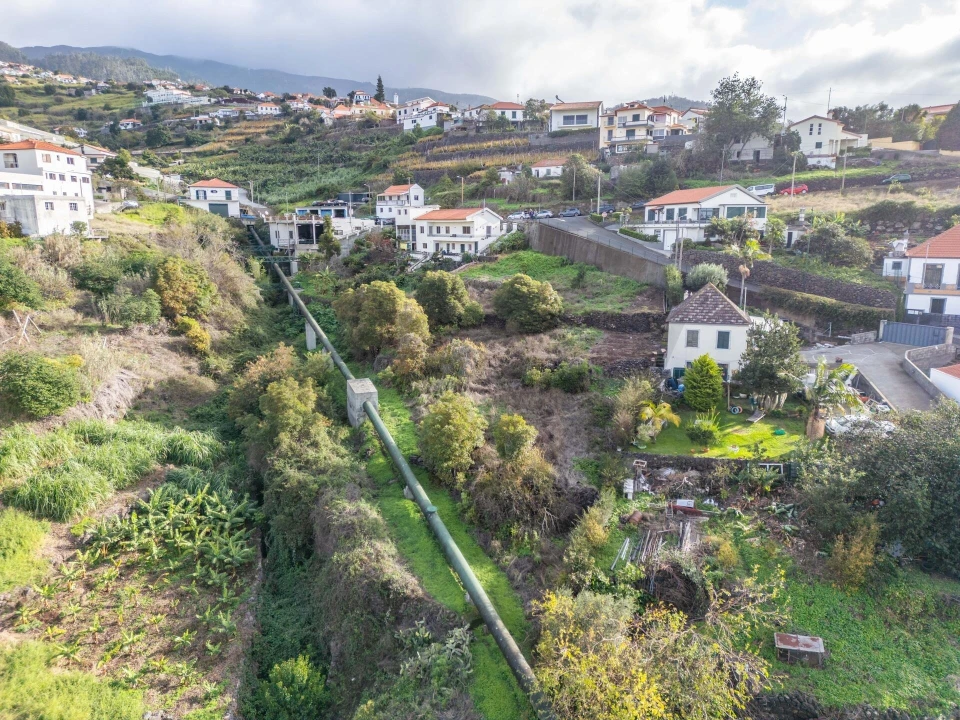 Terreno para Venda em Arco da Calheta Foto 22