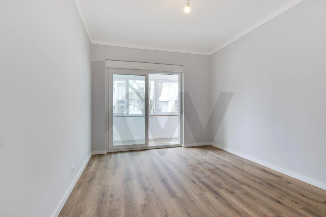 Apartamento T3 para Arrendamento em Algés, Linda-A-Velha e Cruz Quebrada-Dafundo Foto 4