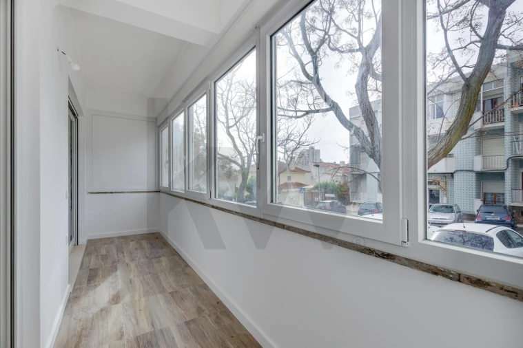 Apartamento T3 para Arrendamento em Algés, Linda-A-Velha e Cruz Quebrada-Dafundo Foto 10