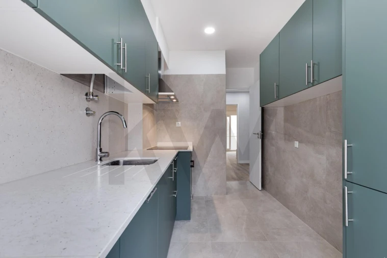 Apartamento T3 para Arrendamento em Algés, Linda-A-Velha e Cruz Quebrada-Dafundo Foto 27