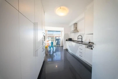 Apartamento T4 para Venda em Alcantara