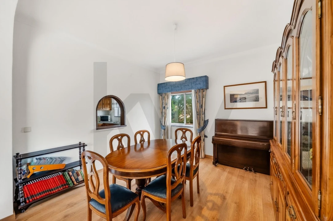 Moradia T6 para Venda em Alcabideche Foto 7