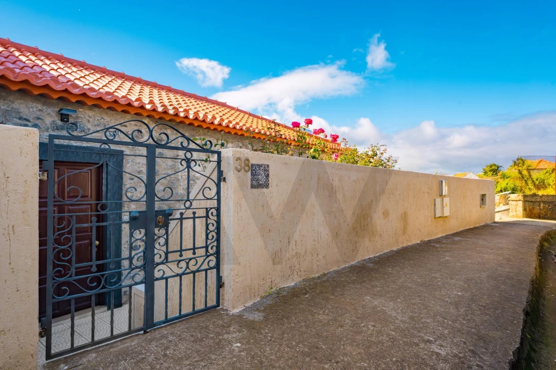 Moradia T2 para Venda em Estreito da Calheta Foto 63