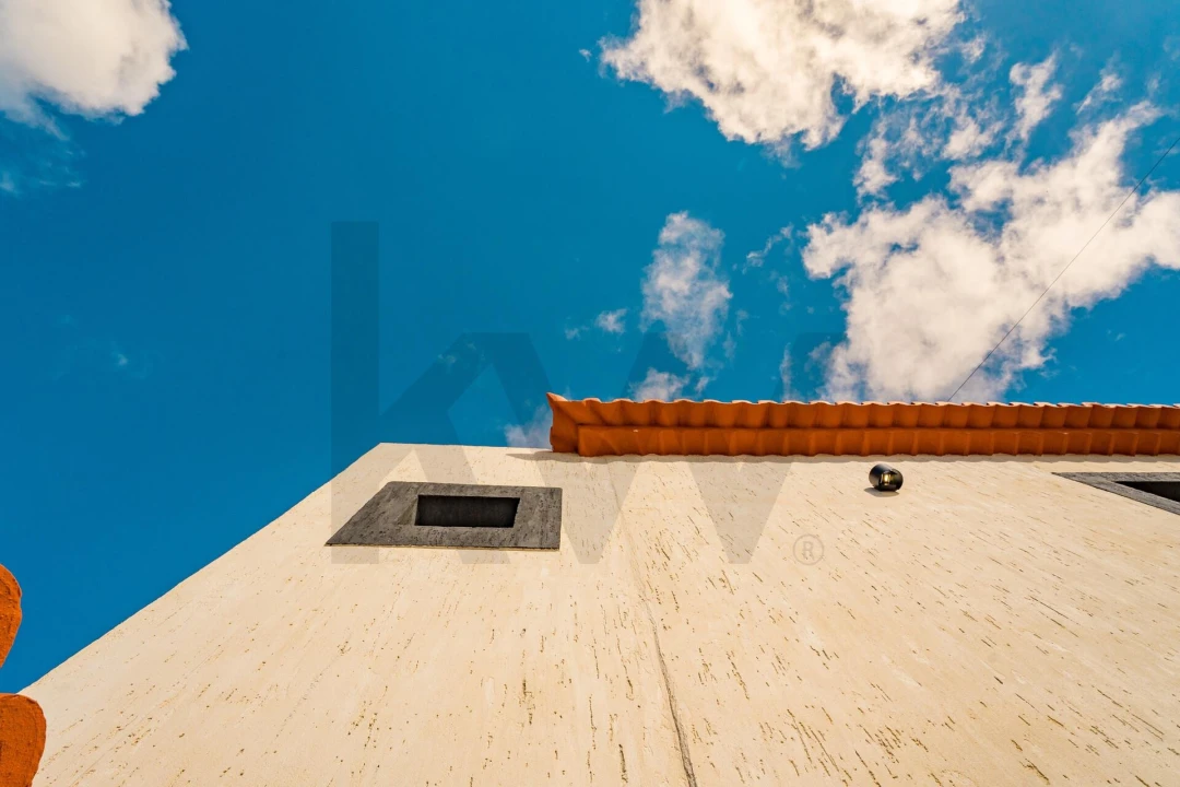 Moradia T2 para Venda em Estreito da Calheta Foto 46