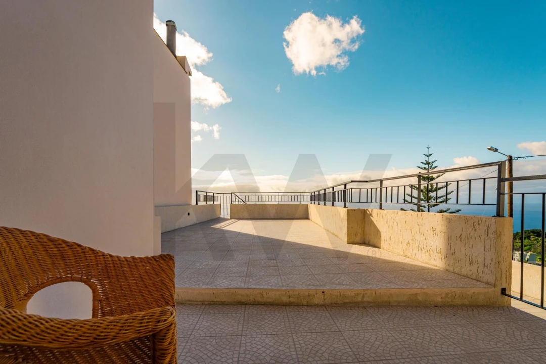 Moradia T2 para Venda em Estreito da Calheta Foto 54