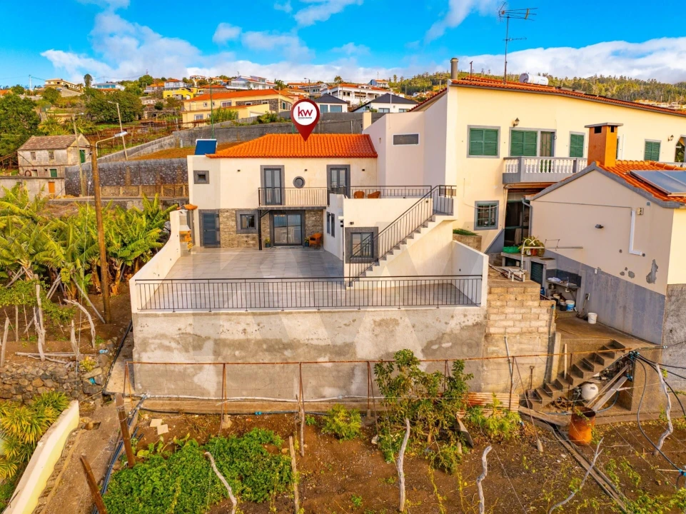 Moradia T2 para Venda em Estreito da Calheta Foto 39