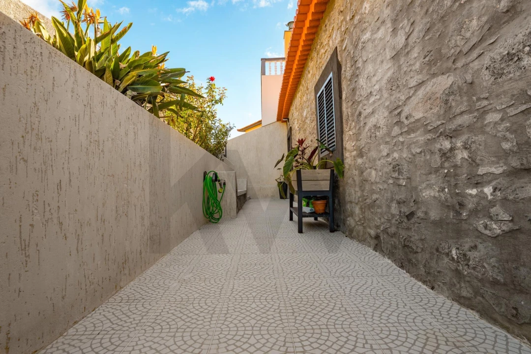 Moradia T2 para Venda em Estreito da Calheta Foto 62