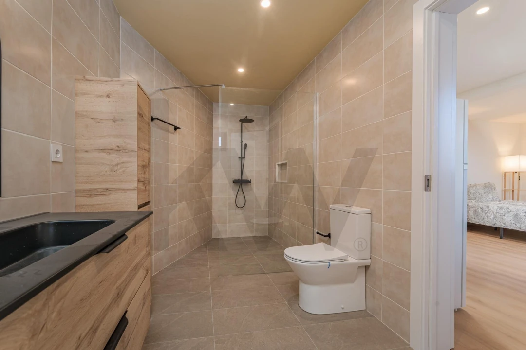 Moradia T2 para Venda em Estreito da Calheta Foto 35