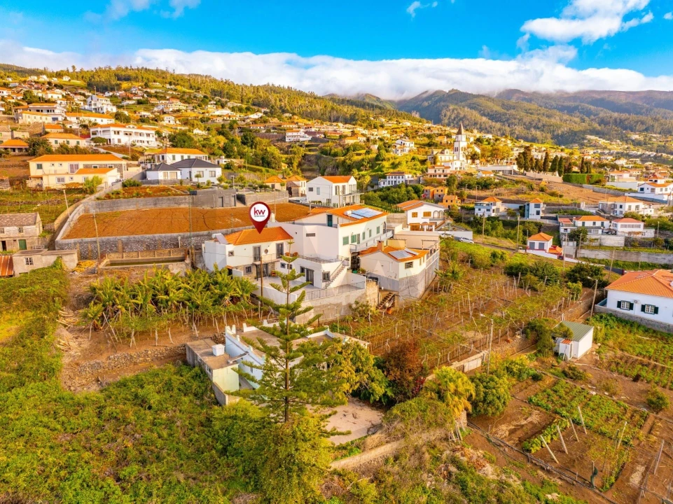 Moradia T2 para Venda em Estreito da Calheta Foto 75